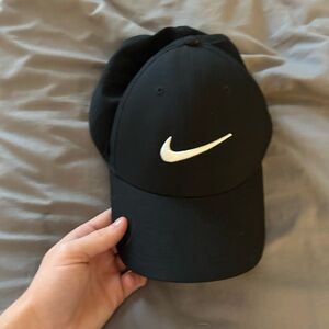 Nike Dri-FIT Black Club Cap